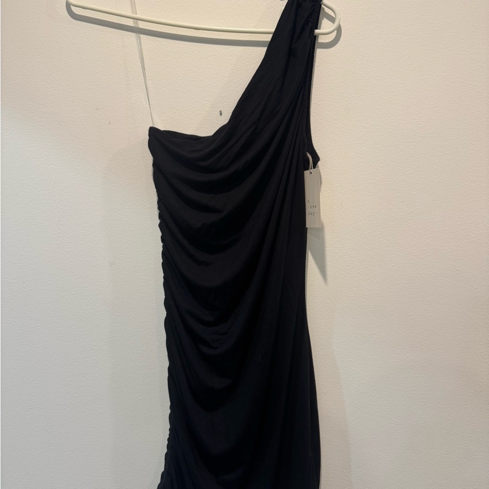 Black One-Shoulder Dress